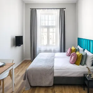 smart-apart-hotel-krakow.krakowhotelspoland.com/